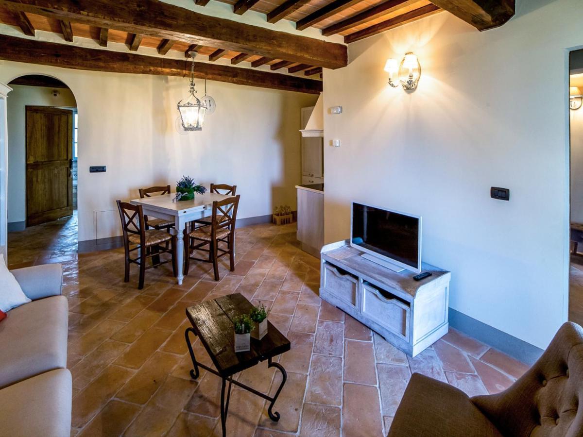 Apartment Appartamento Ginepro - Borgo In Chianni By Interhome Bagian luar foto