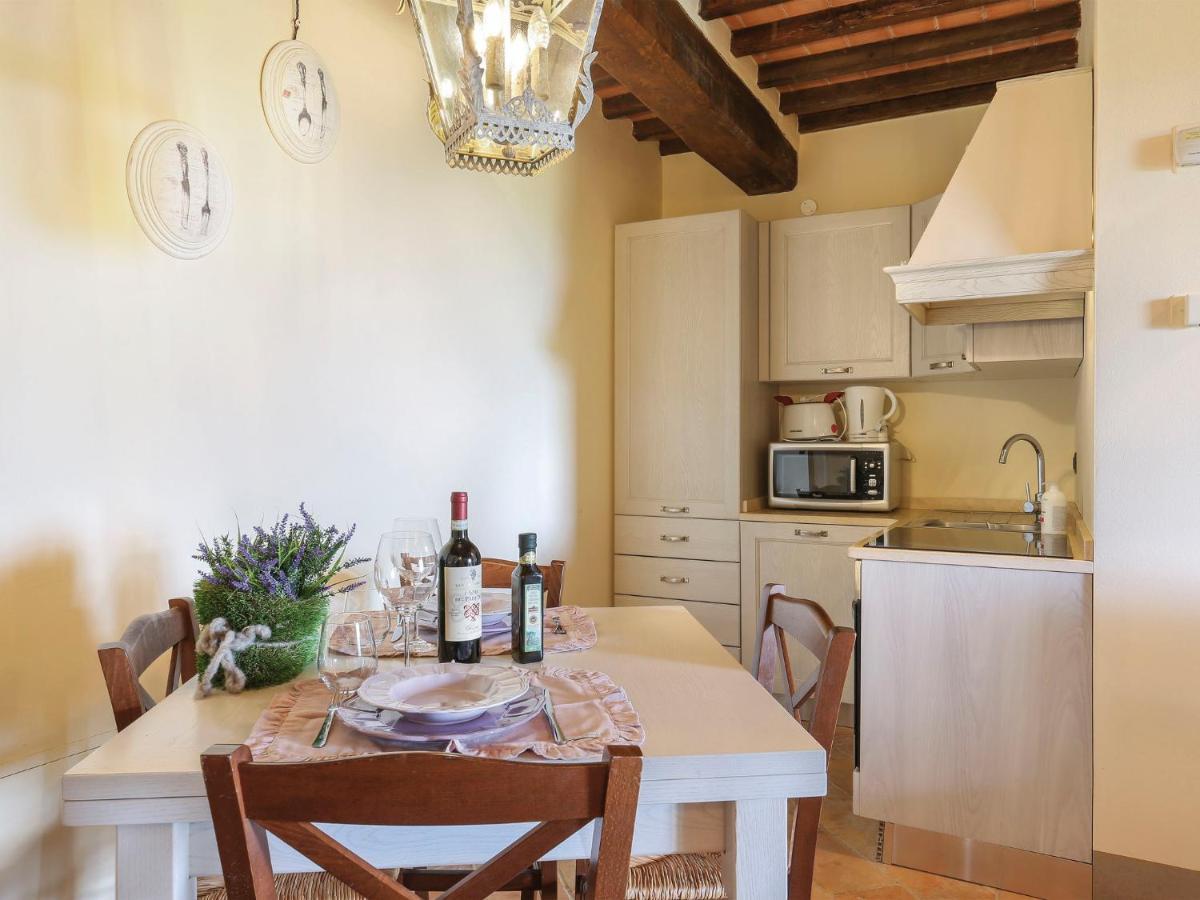 Apartment Appartamento Ginepro - Borgo In Chianni By Interhome Bagian luar foto